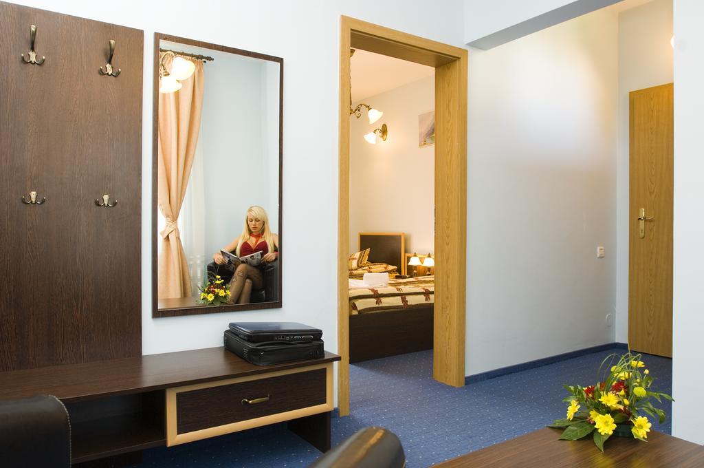 Pensiunea Ambient Braşov Quarto foto